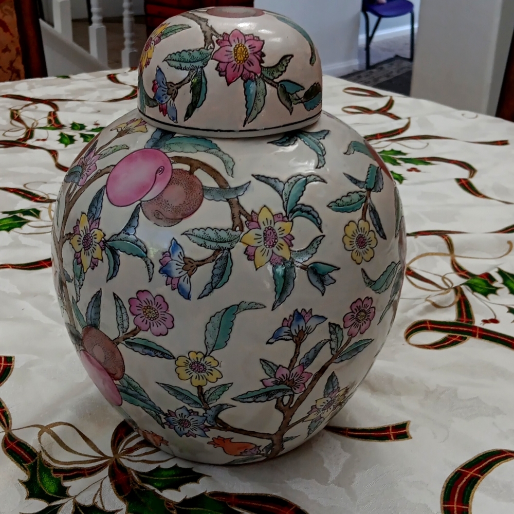 Ceramic ginger jar Vase with Flowers Leaves and Fruit Design Made in